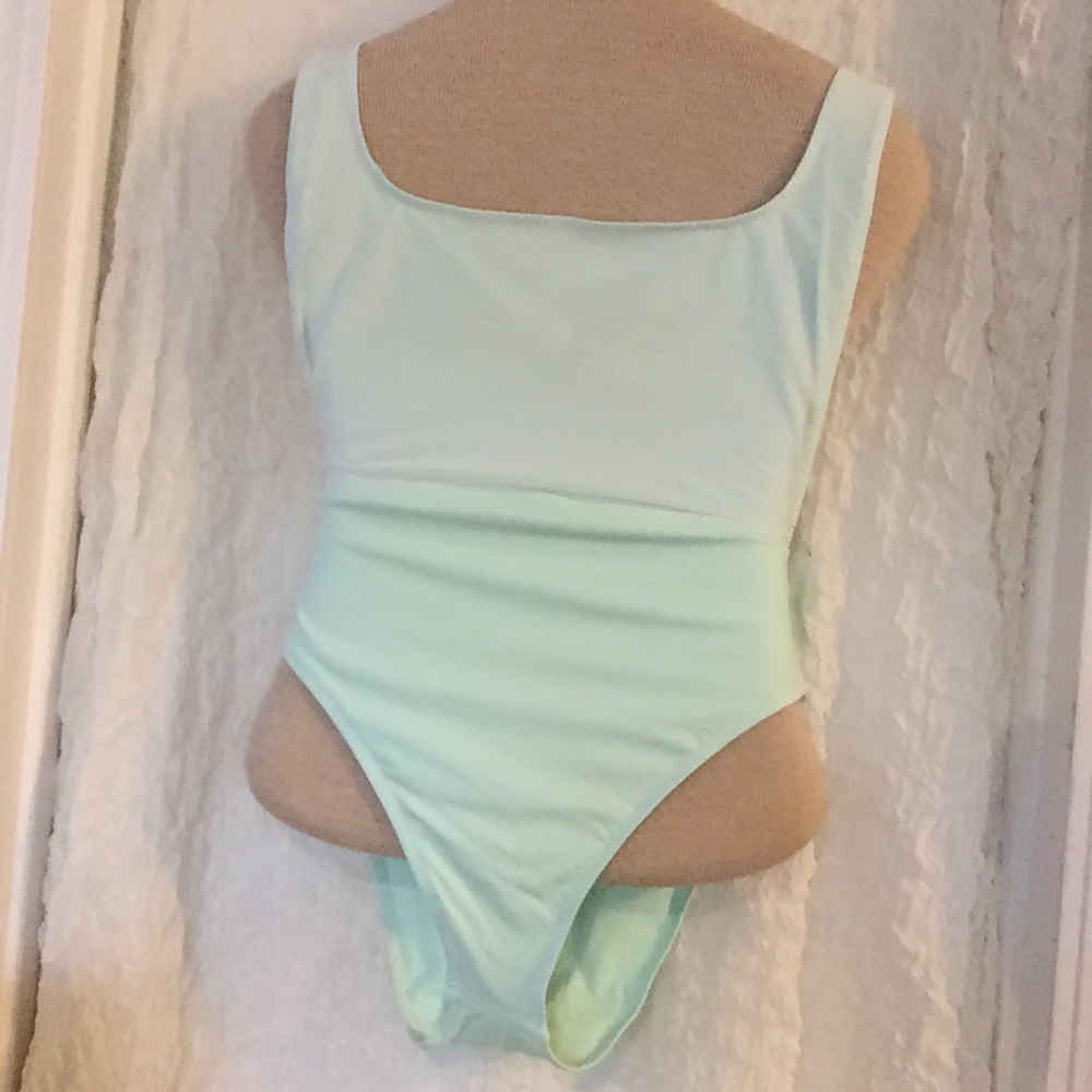 NWT Kore Swim NYX Maillot
